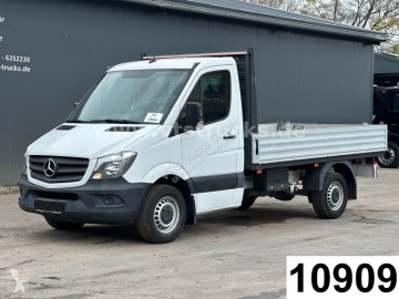 Utilitaire plateau ridelles Mercedes