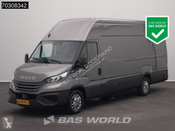 Furgon dostawczy Iveco nowy