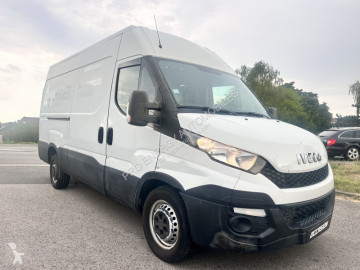 Fourgon Iveco