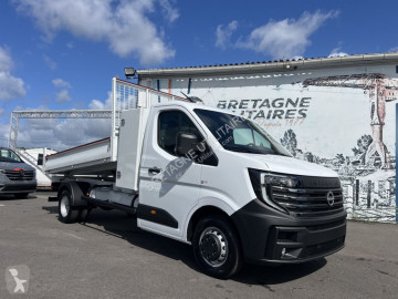 Utilitaire benne Nissan neuf