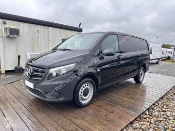 Fourgon Mercedes