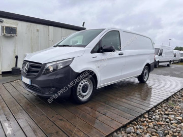 Fourgon Mercedes