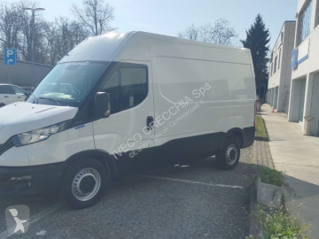 Iveco DAILY 35S14 - 3520