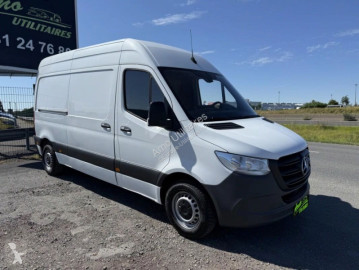 Véhicule utilitaire Mercedes