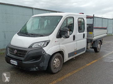 Utilitaire plateau Fiat