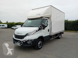 Caja cerrada Iveco