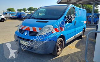 Renault cargo van