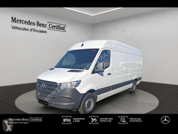 Furgon dostawczy Mercedes