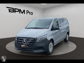 Fourgon Mercedes
