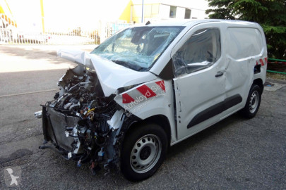 Fourgon Peugeot