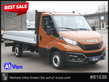 Utilitaire plateau Iveco