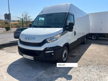 Caja cerrada Iveco