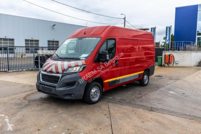 Fourgon Peugeot