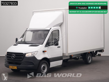 Fourgon Mercedes