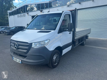 Fourgon Mercedes