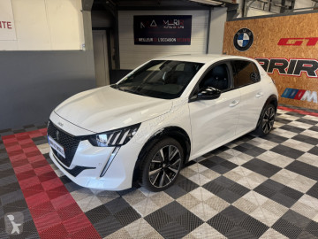 Peugeot208