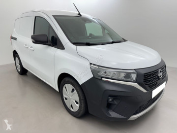 Fourgon Nissan