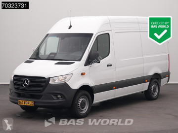 Fourgon Mercedes