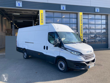 Fourgon Iveco