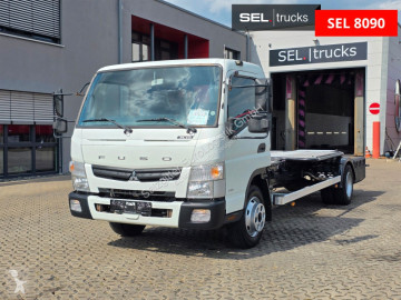 Dépanneuse Fuso
