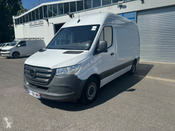 Caja cerrada Mercedes