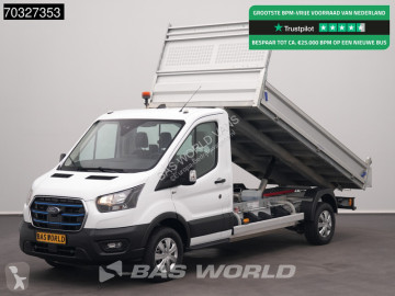 Utilitaire benne Ford