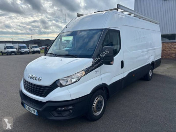 Furgon długi Iveco