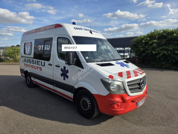 Ambulancia Mercedes