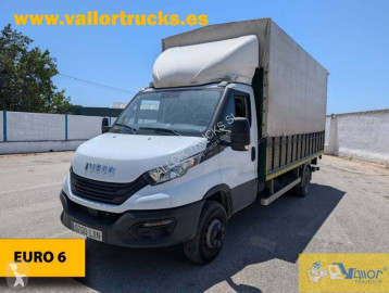Plataforma con toldo Iveco