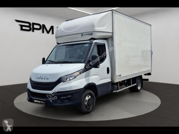 Con volquete Iveco