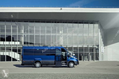Fourgon Iveco neuf
