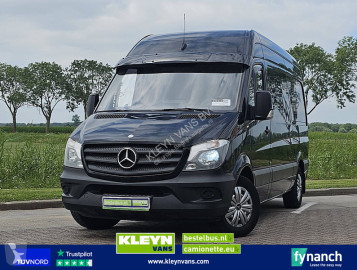 Fourgon Mercedes
