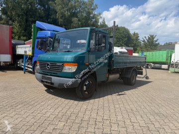 Dostawcza wywrotka Mercedes