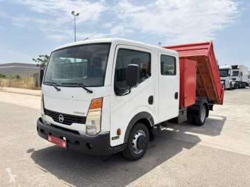 Estándar Nissan