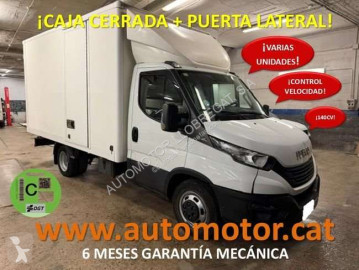 Vehículo comercial