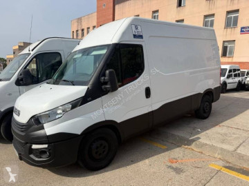 IvecoDaily35S16