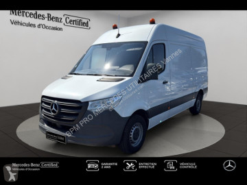 Fourgon Mercedes