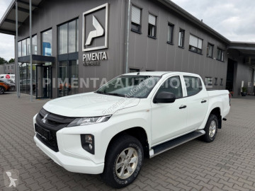 MitsubishiL 200
