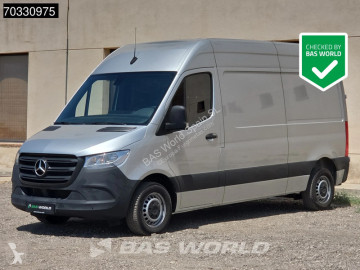 Caja cerrada Mercedes
