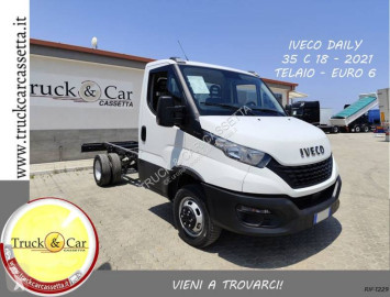 Chasis cabina Iveco