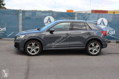 AudiQ2
