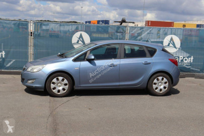 OpelAstra