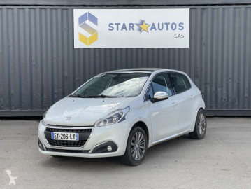 Berline Peugeot