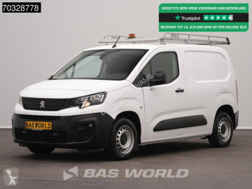 Peugeot Partner Benzine L1H1 Navi Airco Cruise Camera Parkeersensoren v+a Imperiaal Euro6 L1 Kompakt Airco Cruise control 110PK