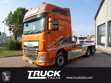 Camión DAF XF FAN 260 E6 - XF 510 MX-13 FAN 6x2 S.Sp. Cab