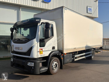 Caja cerrada Iveco
