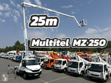Лекотоварен автомобил Iveco Daily 35S14