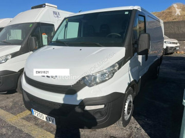 Caja cerrada Iveco