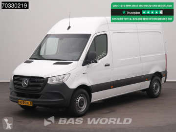 Furgon dostawczy Mercedes