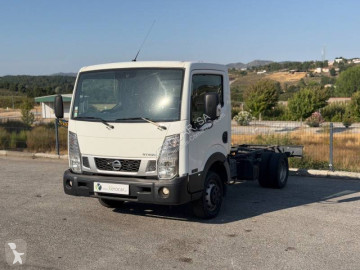 Chasis cabina Nissan